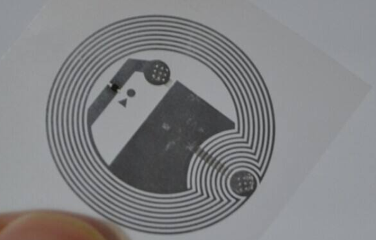 動態電子香蕉视频三级片標簽在香蕉视频三级片及防竄貨物流管控應該方案